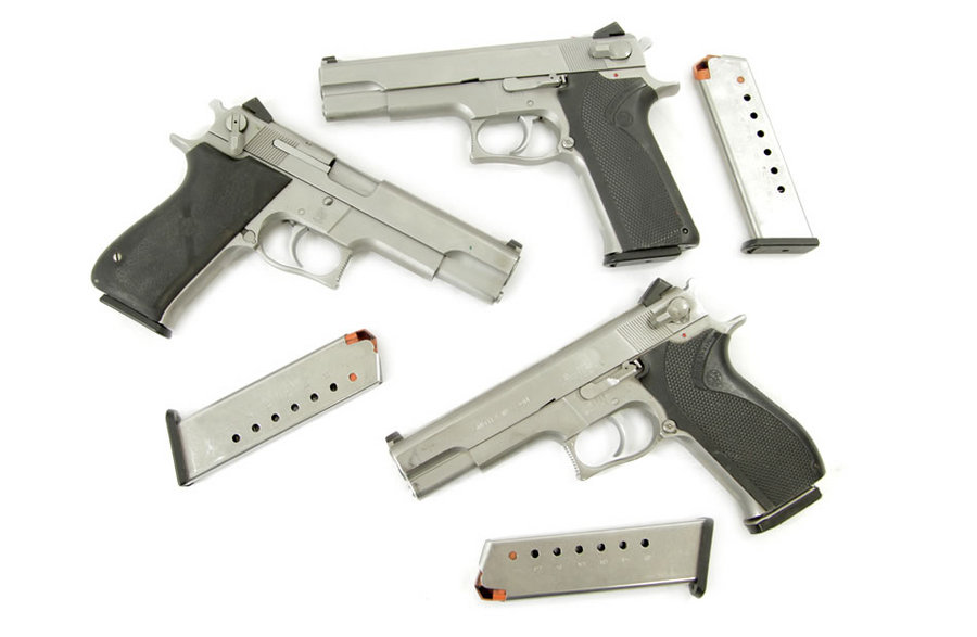 Smith & Wesson 4506 .45 ACP Police Trade-In Pistol with 2 Magazines